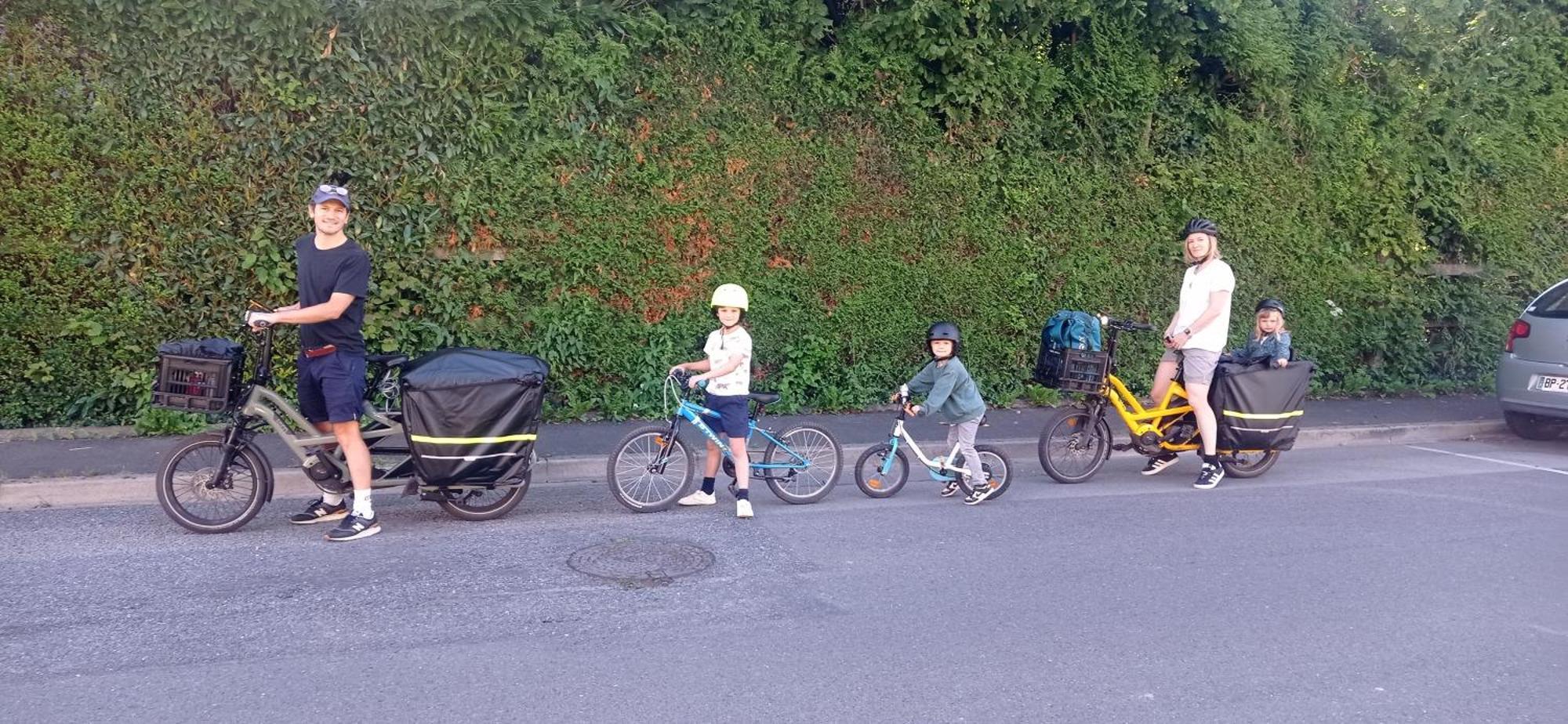 Les Ecureuils Panzió Revin Kültér fotó
